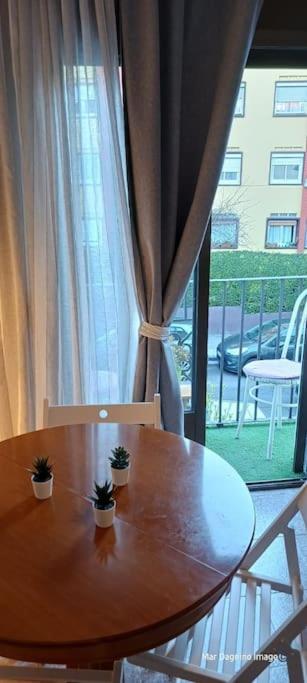 Apartamento Turistico ซาราโกซา ภายนอก รูปภาพ